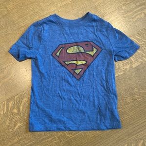 Old Navy Superman T-shirt. Barely worn, size 3T. Blue with Superman logo.